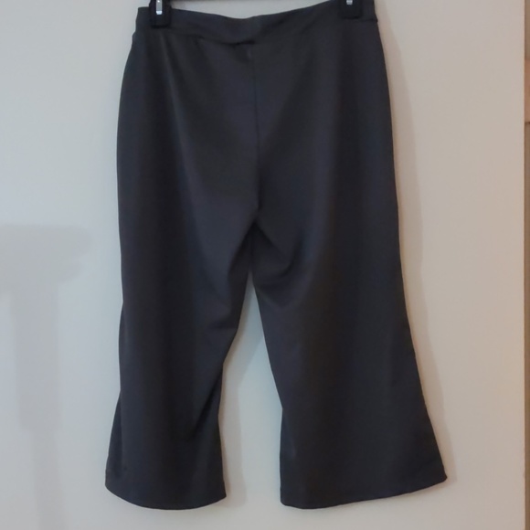 Reebok workout pants - Picture 3 of 5